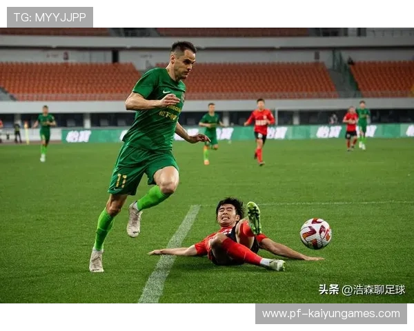 亚泰联赛晋级冠军,继续挑战新高 亚泰联赛晋级冠军,继续挑战新高